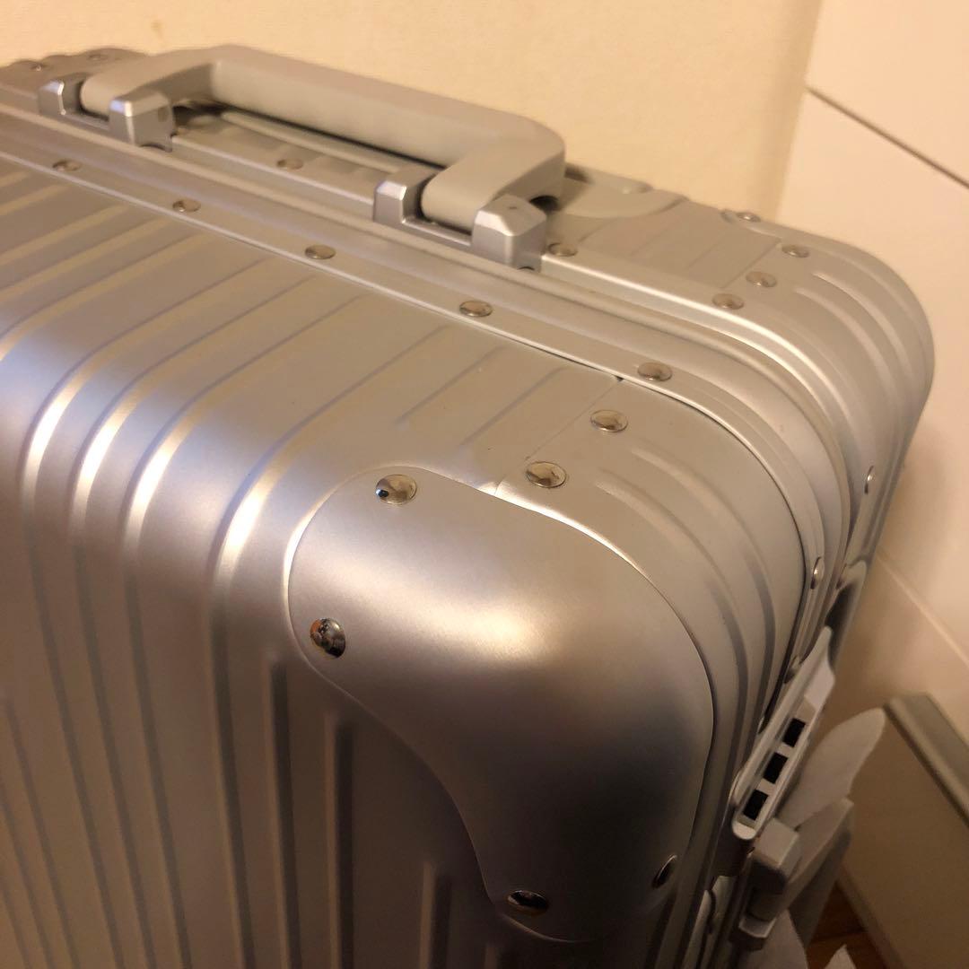 タ*ス様 メルセデスベンツ オリジナル アルミ スーツケース シルバー 32L