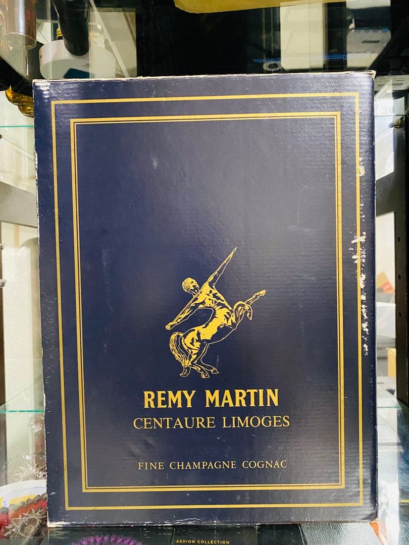 ブランデー REMY MARTIN CENTEAU LIMOGES 700ml.