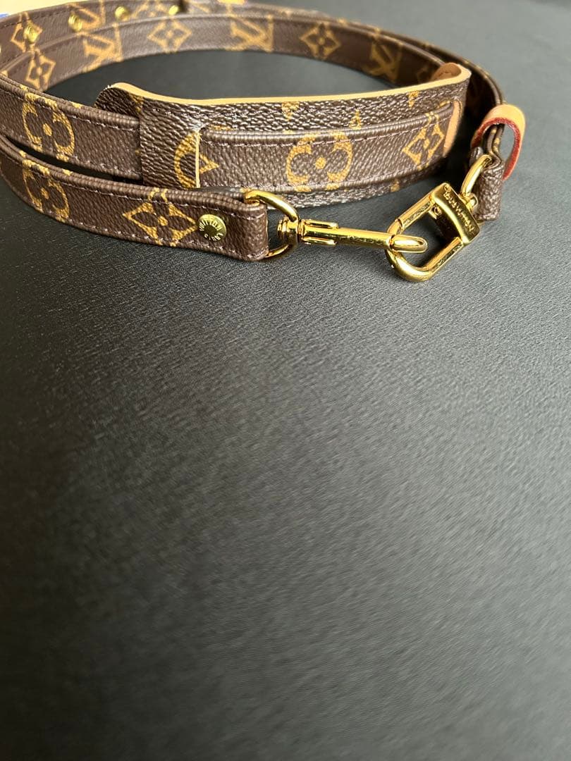 お値下げ❣️ルイヴィトン　モノグラム ショルダーストラップ