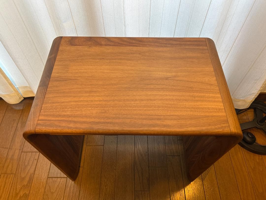 Karimoku カリモク サイド ナイト テーブル MADE IN JAPAN