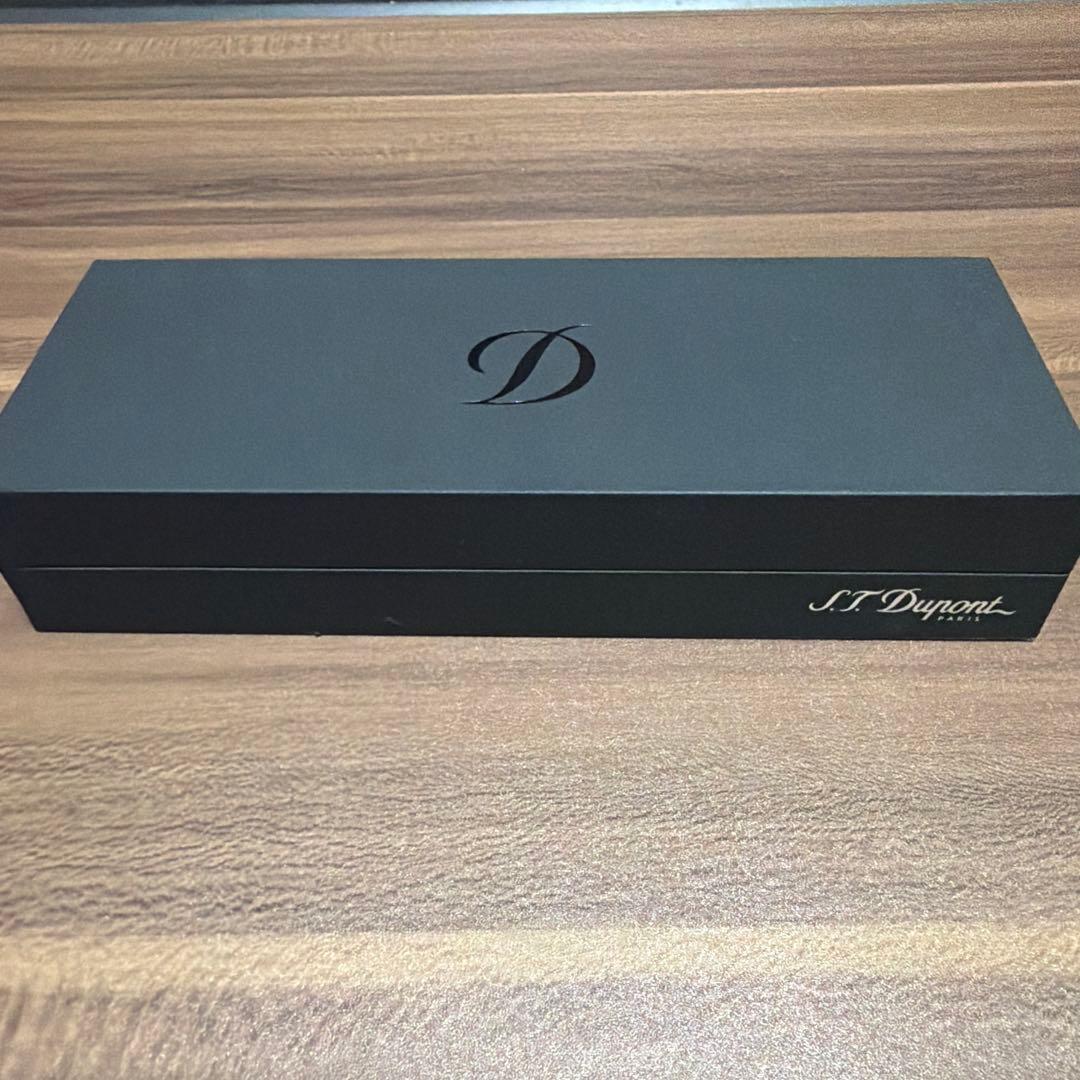 ST Dupont シルバーボールペン