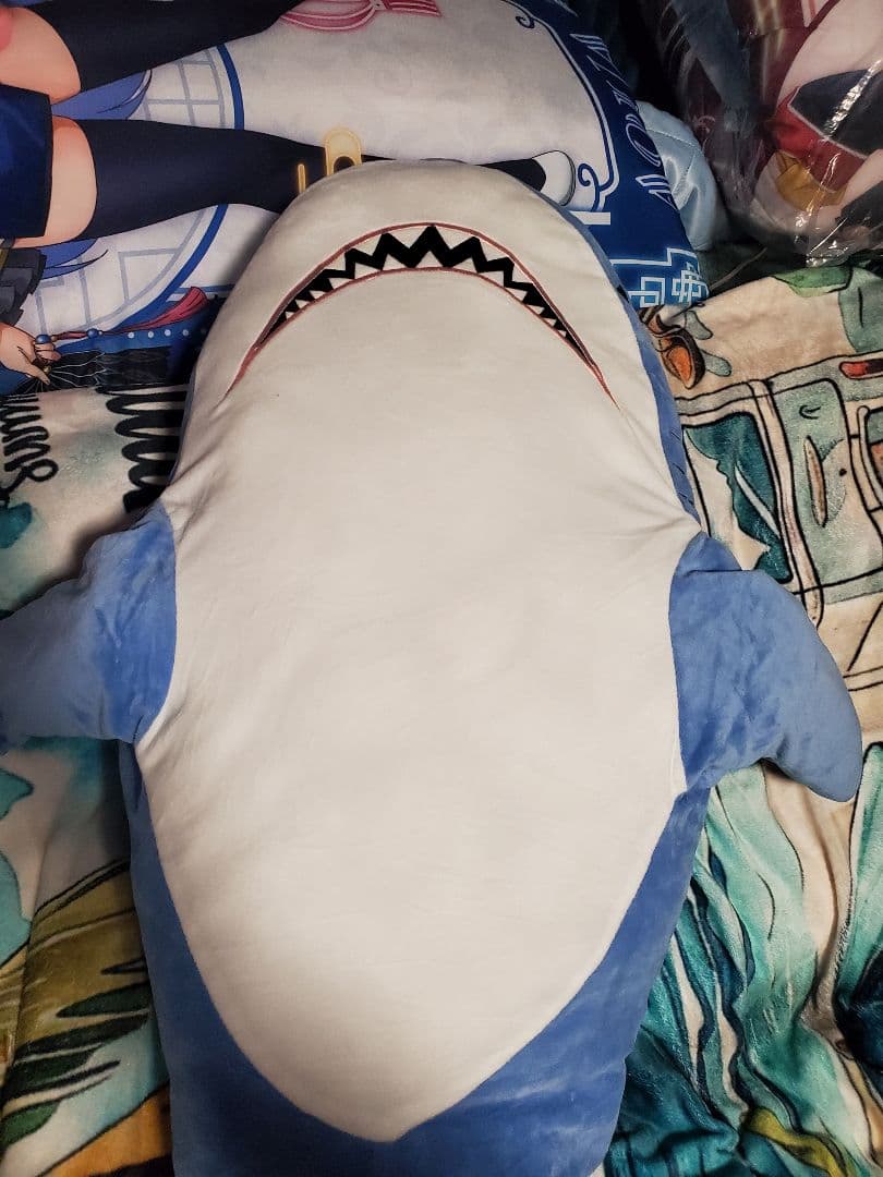 リモチャレS賞、GIGA SHARK ぬいぐるみ 約140cm
