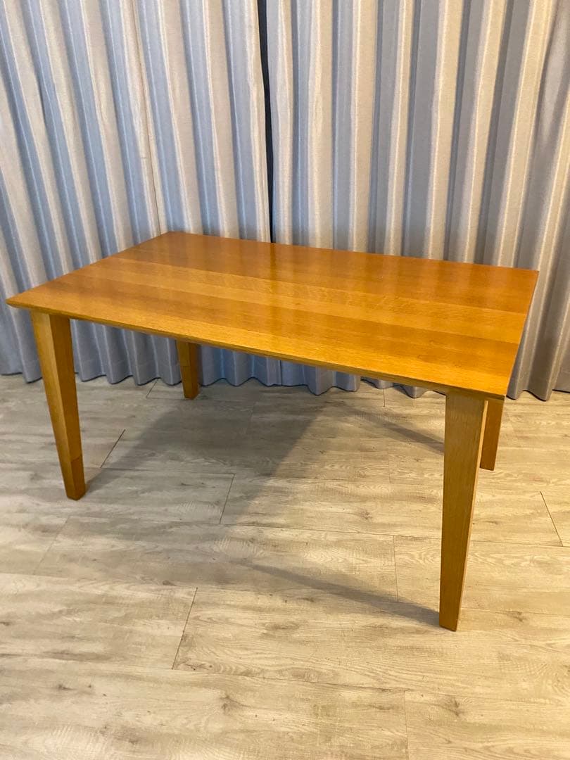 【海が好き　】定価11万円　大塚家具　　ダイニング　テーブル　机　関