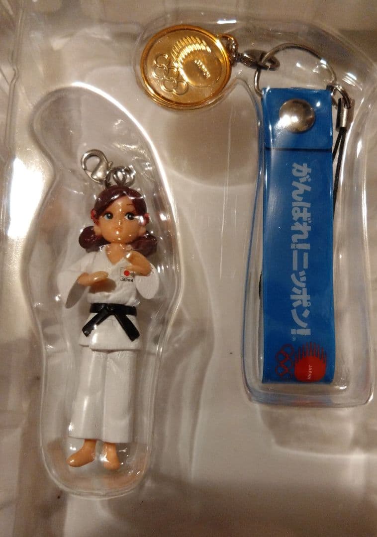 未使用　箱入り　オリンピック　リカちゃん　ストラップ　3個セット