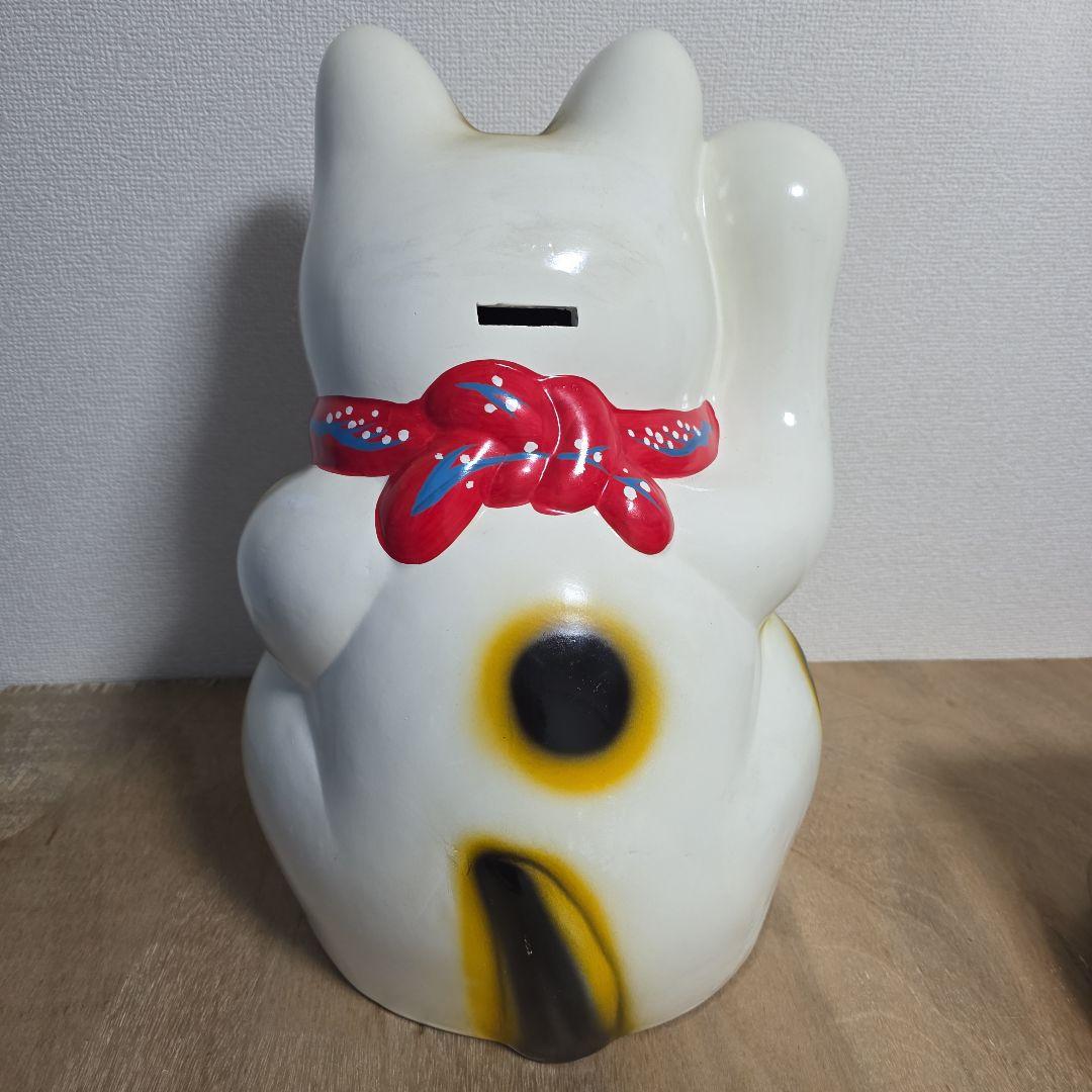 招き猫 貯金箱 白