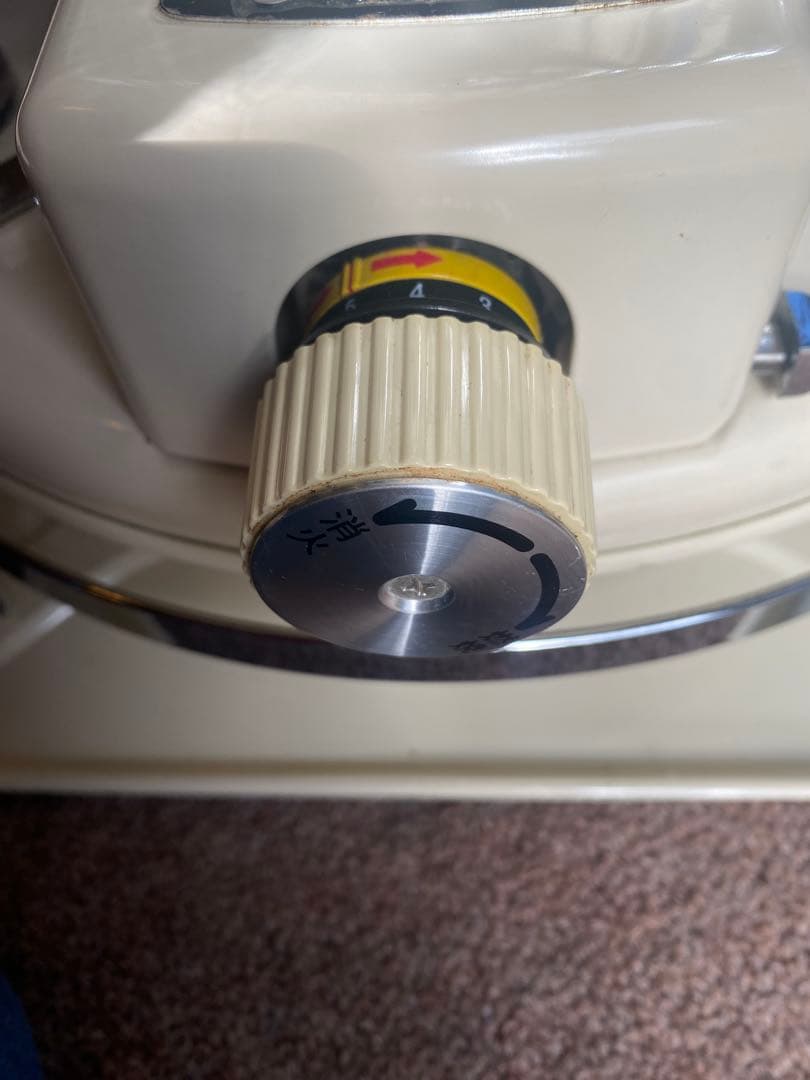 【直接引き渡し限定】アラジン ブルーフレーム　石油ストーブ ホワイト