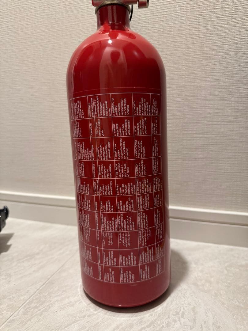 ポルシェ　GT4RS FEV 消火器 2.0 Kg ドライパウダー