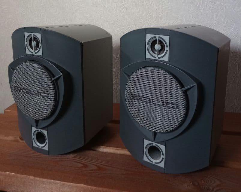 B＆W Rock solid sounds モニタースピーカー