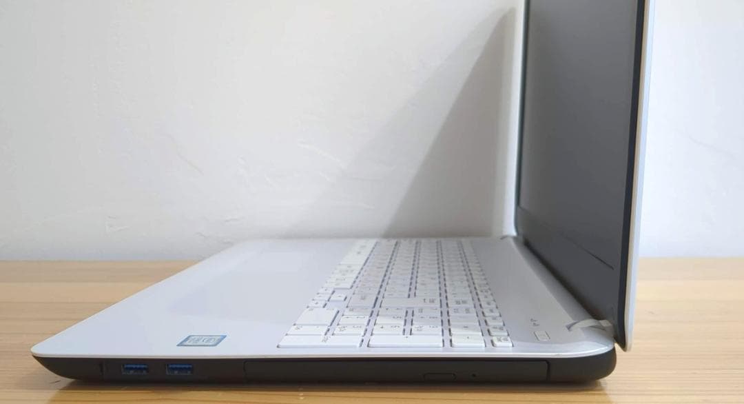 SONY VAIO 15.5型 ノートPC 第7世代　テンキー