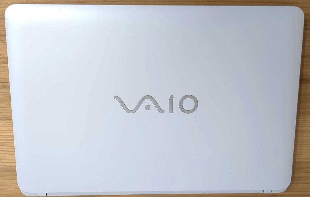 SONY VAIO 15.5型 ノートPC 第7世代　テンキー