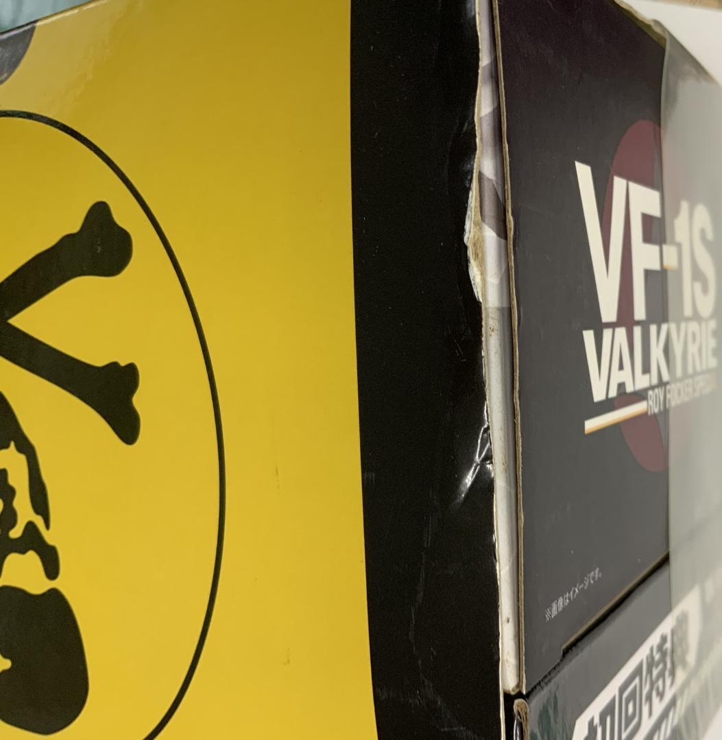 DX超合金 マクロス 初回限定版VF-1Sバルキリー ロイ・フォッカースペシャル