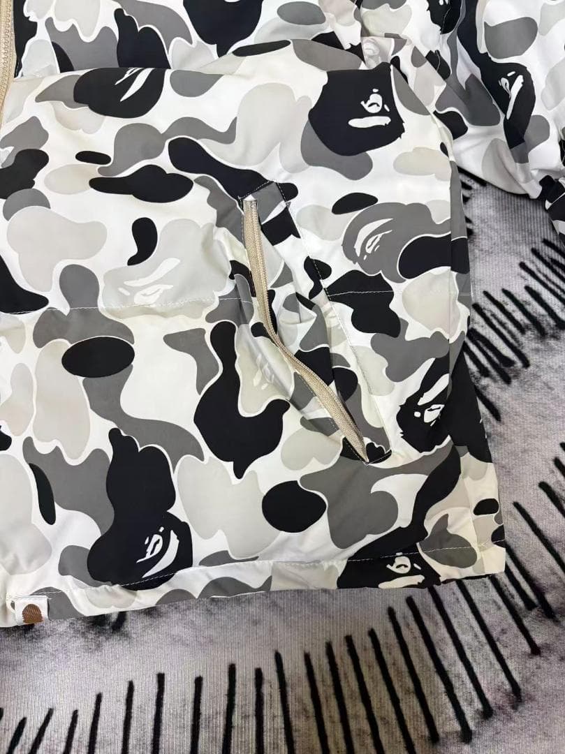 激レア　bapeリバーシブルダウンジャケット　早い者勝ち