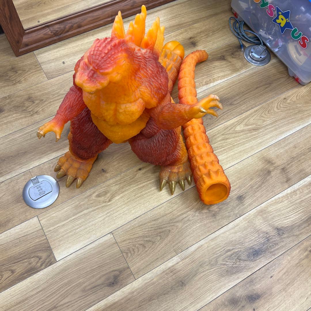 オレンジ ゴジラ フィギュア 120センチ