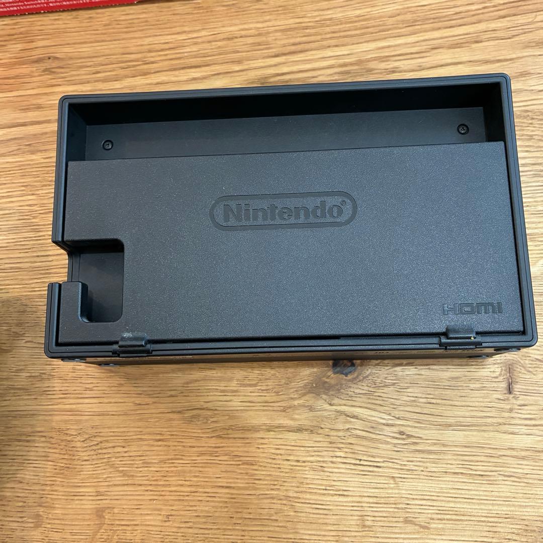 ヒロ様◯NintendoSwitch 本体 ネオンブルー/ネオンレッド