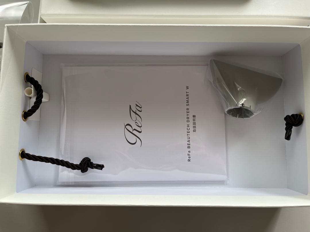 新品未使用　RE-AX-02A リファビューテック ドライヤースマート ダブル