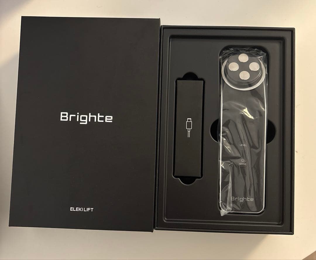 Brighte ELEKLIFT 美顔器 エレキリフト