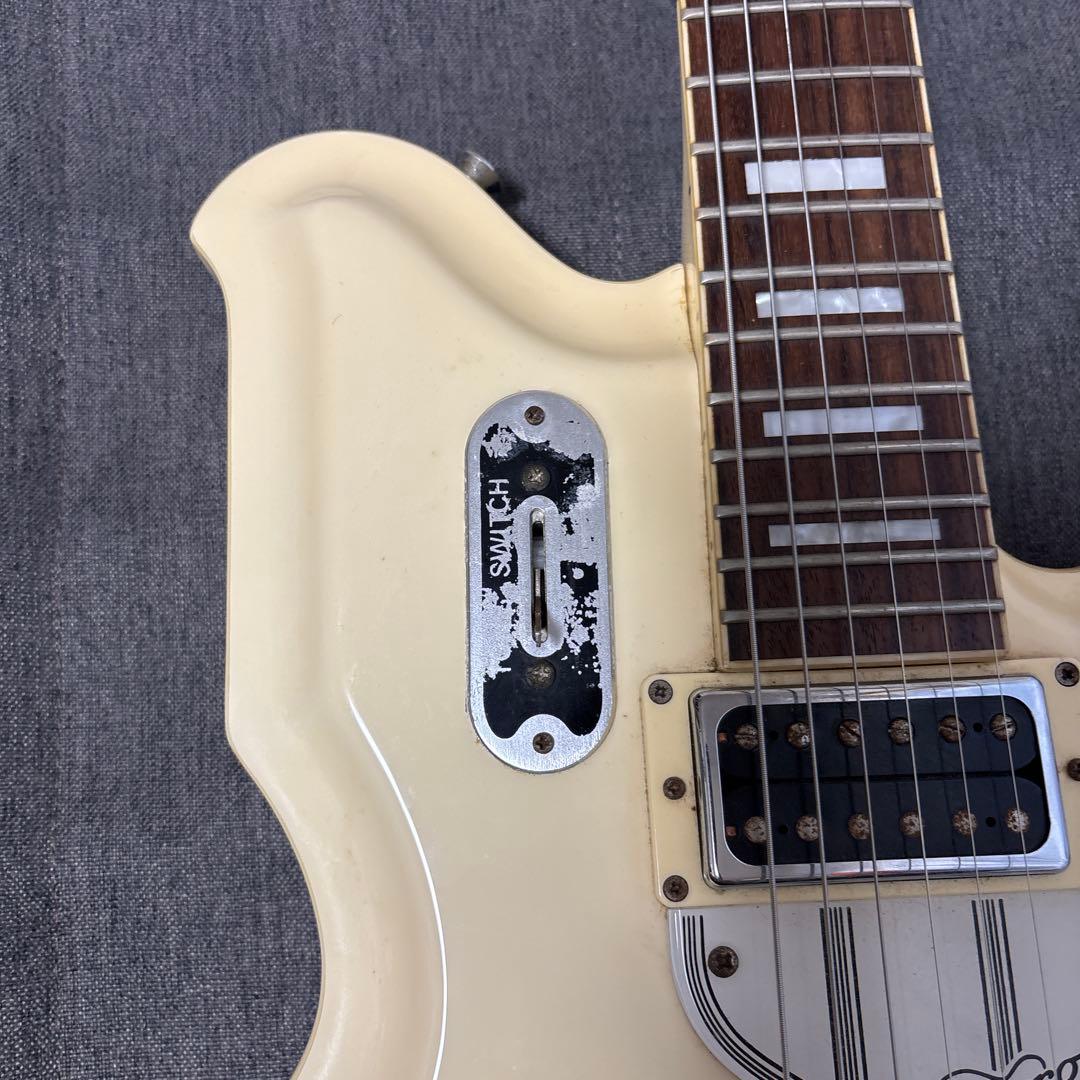 【最終値下げ】JAYRO EASTWOODコピーモデル ビザールギター