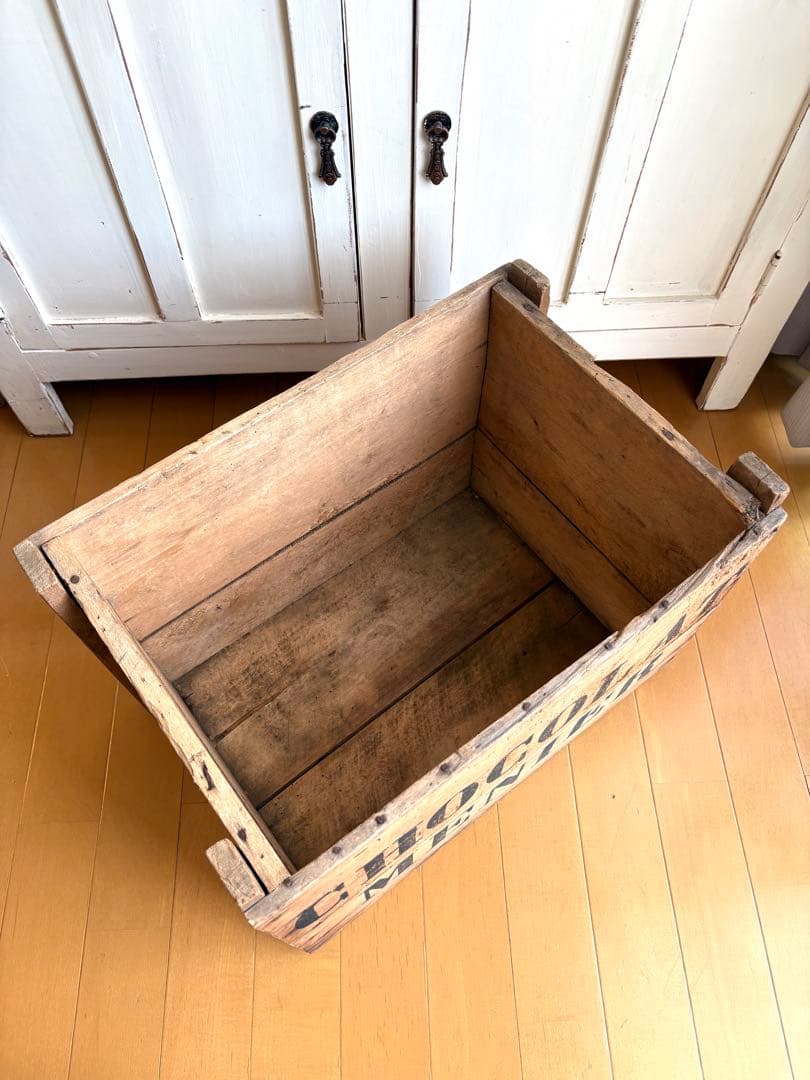 アンティーク　特大　ショコラムニエ　ウッドコンテナ　木箱　ボックス　ステンシル
