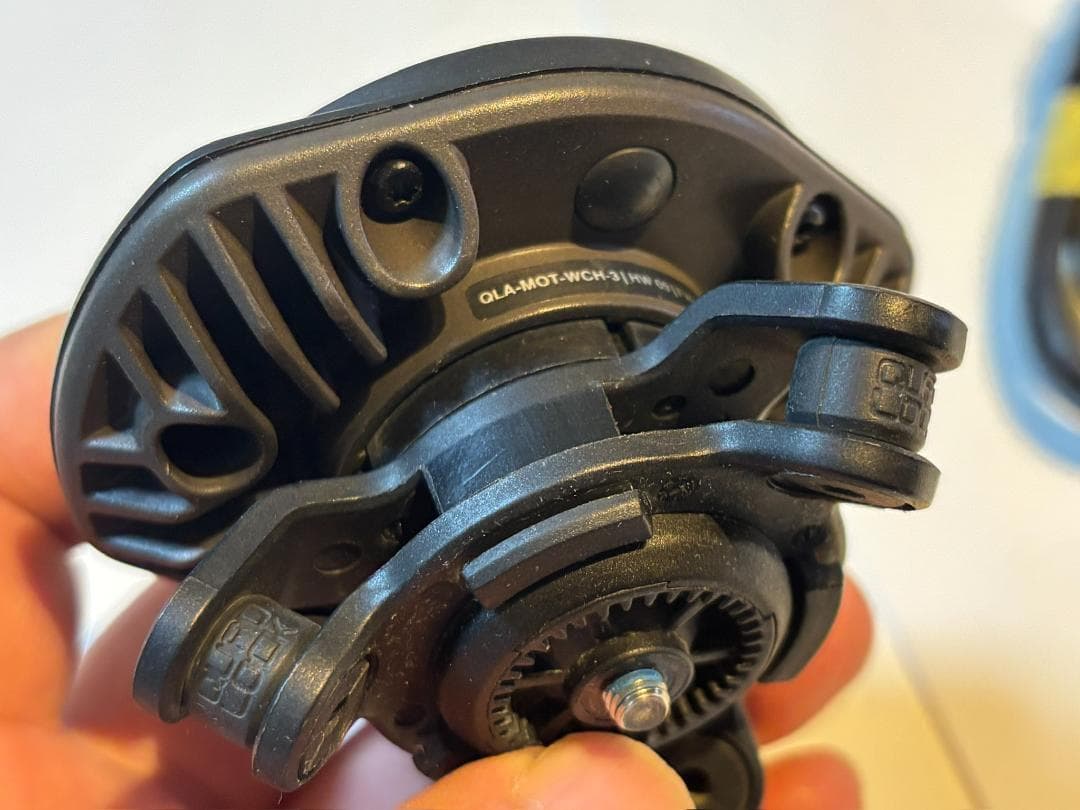 純正Quad Lock 防水ワイヤレス充電ヘッド＆防震ダンパー　クアッドロック