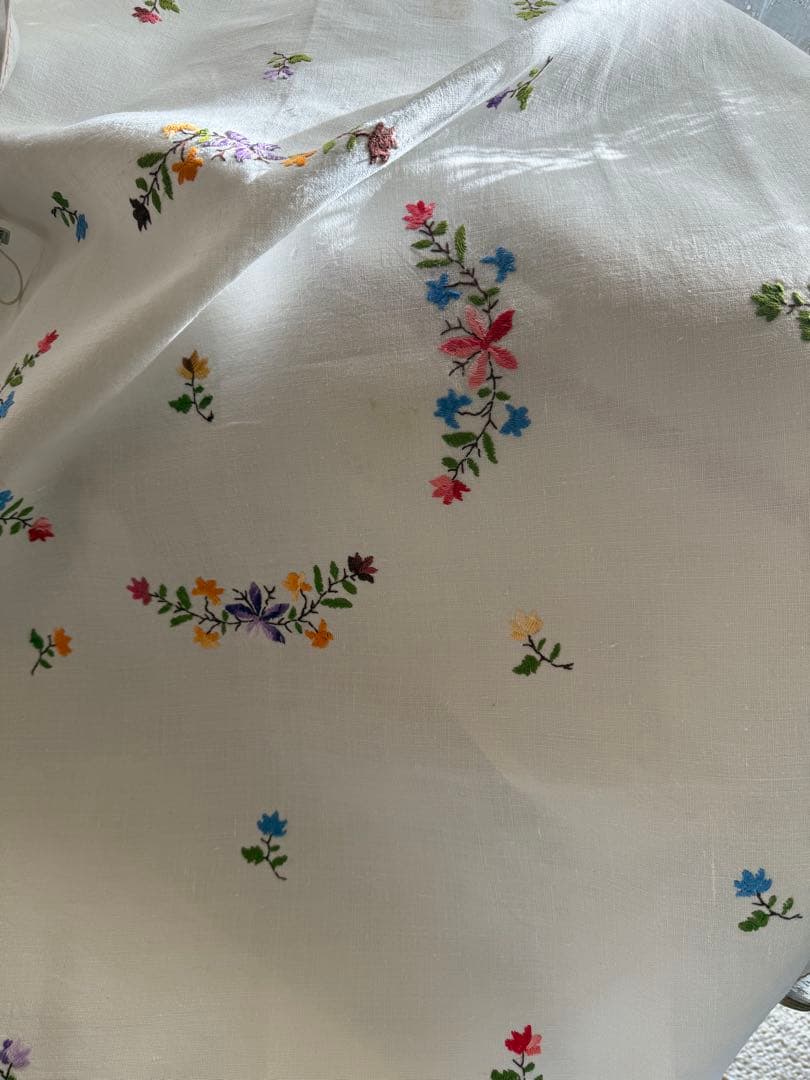 フランスアンティークஐ⋆*花柄刺繍のリネンクロス