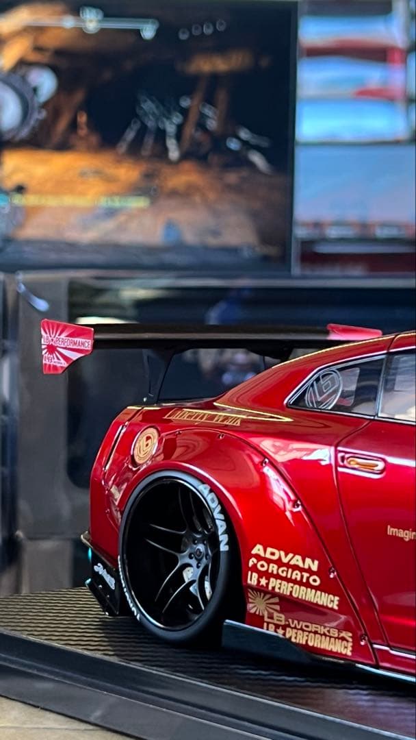 ミニカー LB-WORKS Nissan GT-R R35 Type 2 IG2341