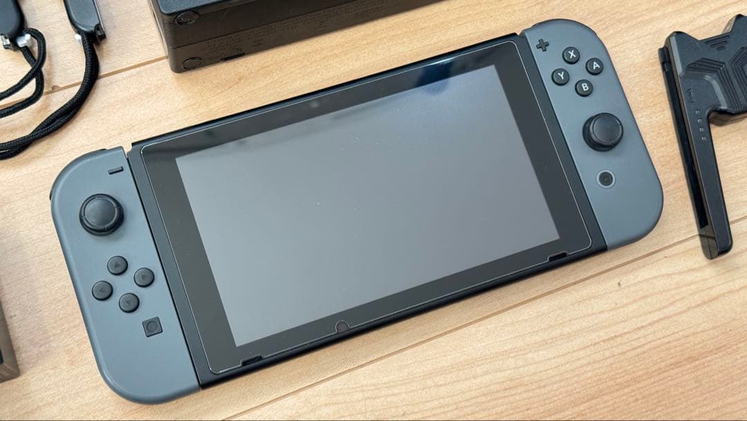 ニンテンドースイッチ Nintendo Switch 本体と周辺機器 美品