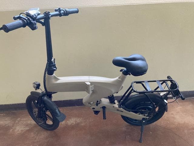 電動　総走行距離94km　折り畳み　ロングライフバッテリー　大田区にて手渡し可