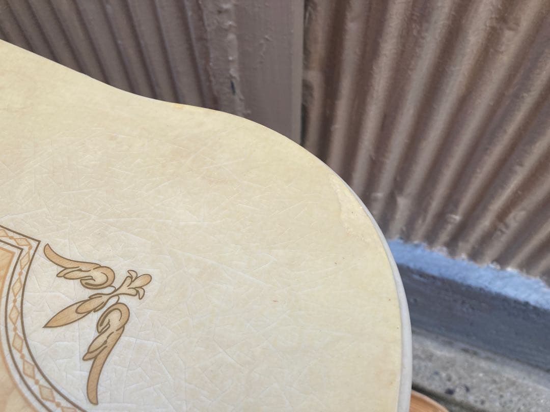 アンティーク調テーブル