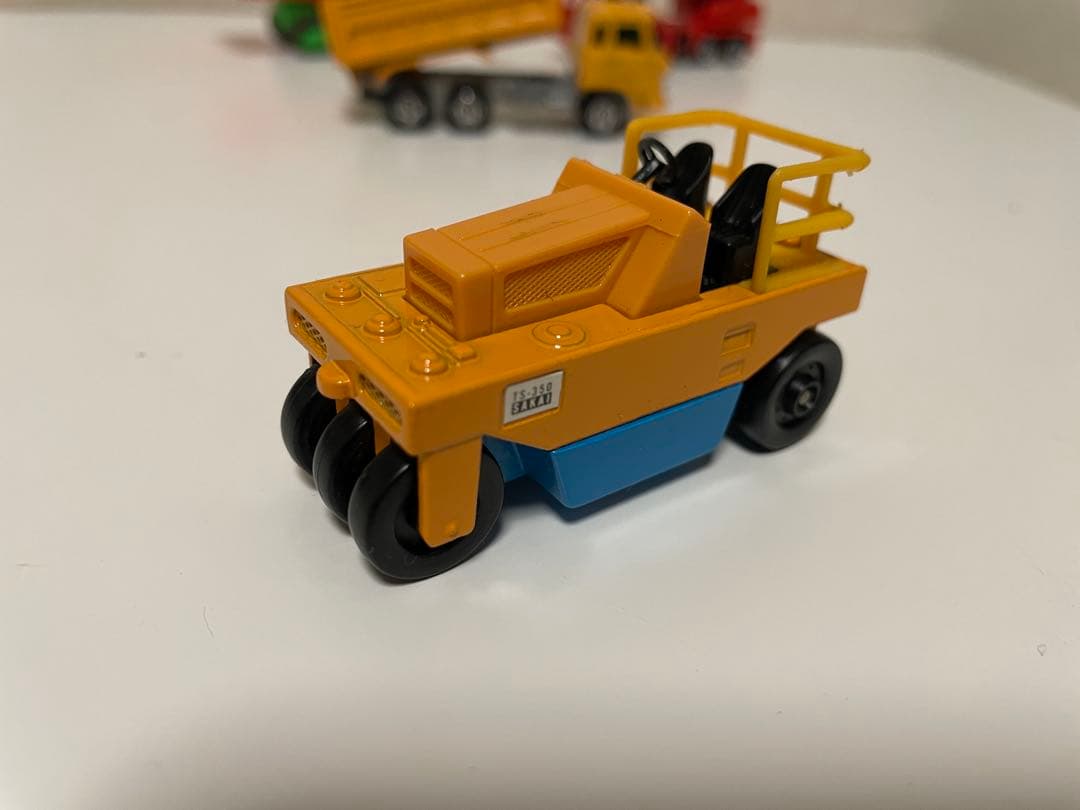 トミカ 建設車シリーズ　NO.2 当時物　セット品