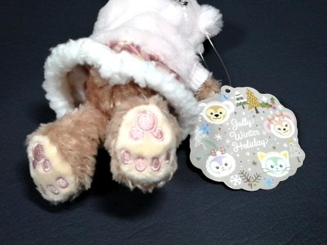 新品 ダッフィー シェリーメイ ぬいぐるみバッジ ウィンターホリデー 2019冬