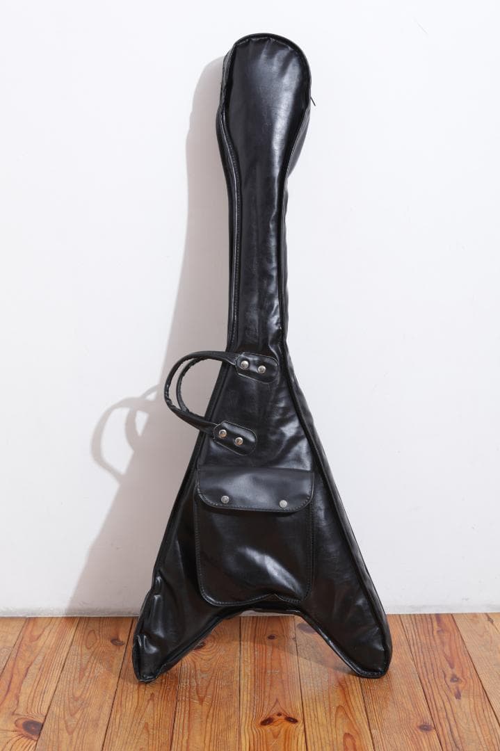 Flying V（メーカー不明／DuncanフロントPU・Schallerペグ）