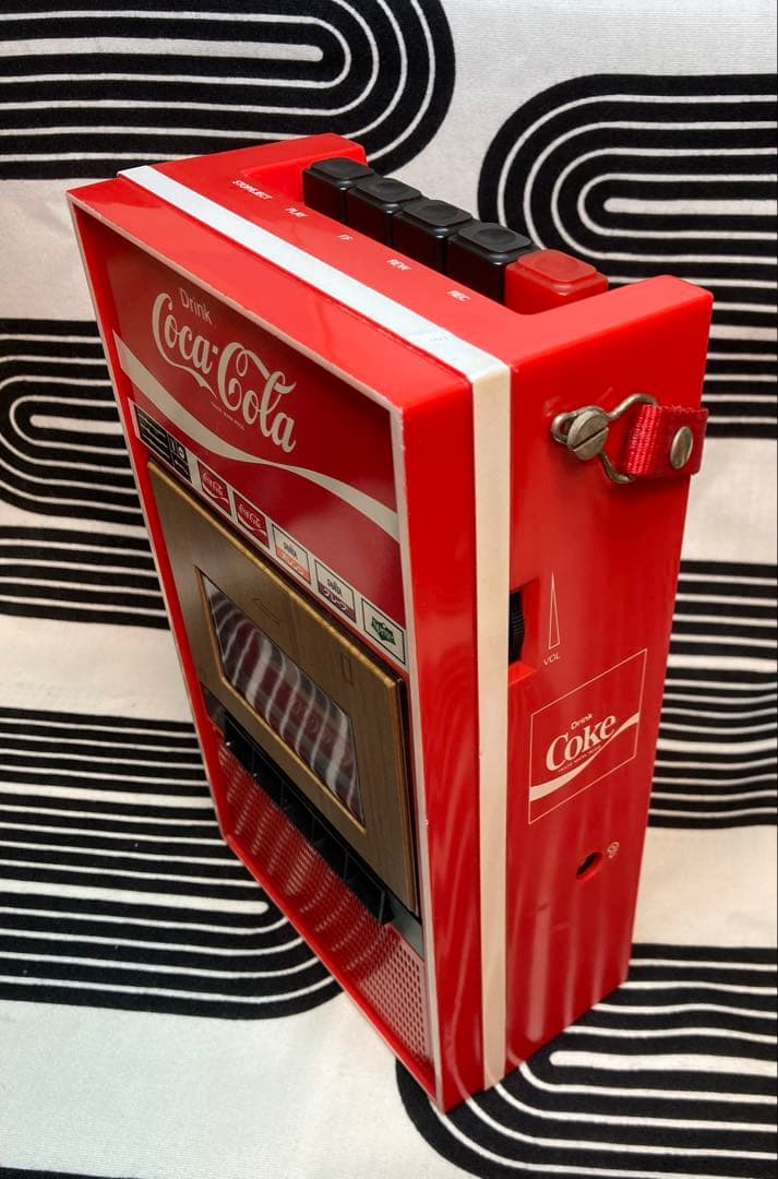 昭和レトロ　ミドセンチュリー　コカ・コーラ自動販売機型カセットテーププレイヤー