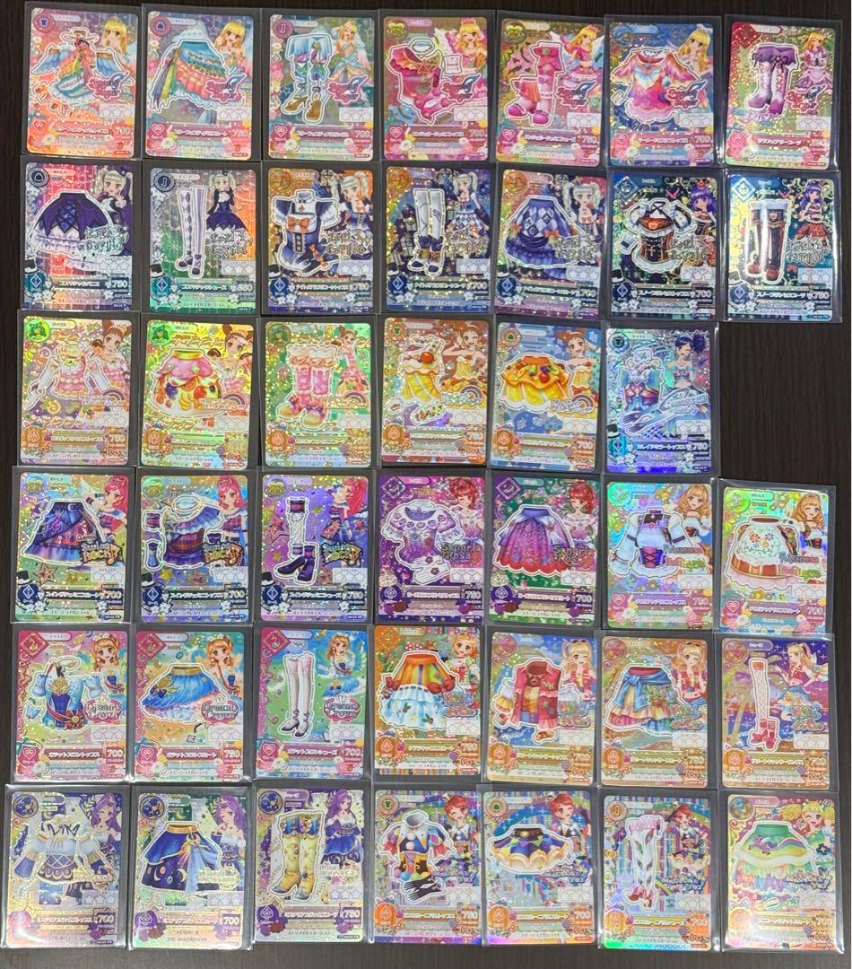 アイカツカード　約800枚まとめ売り　カードファイル5個おまけ付き