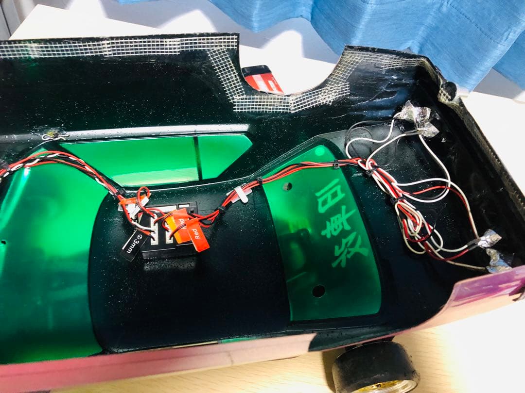 ラジコン　ラジコンボディ