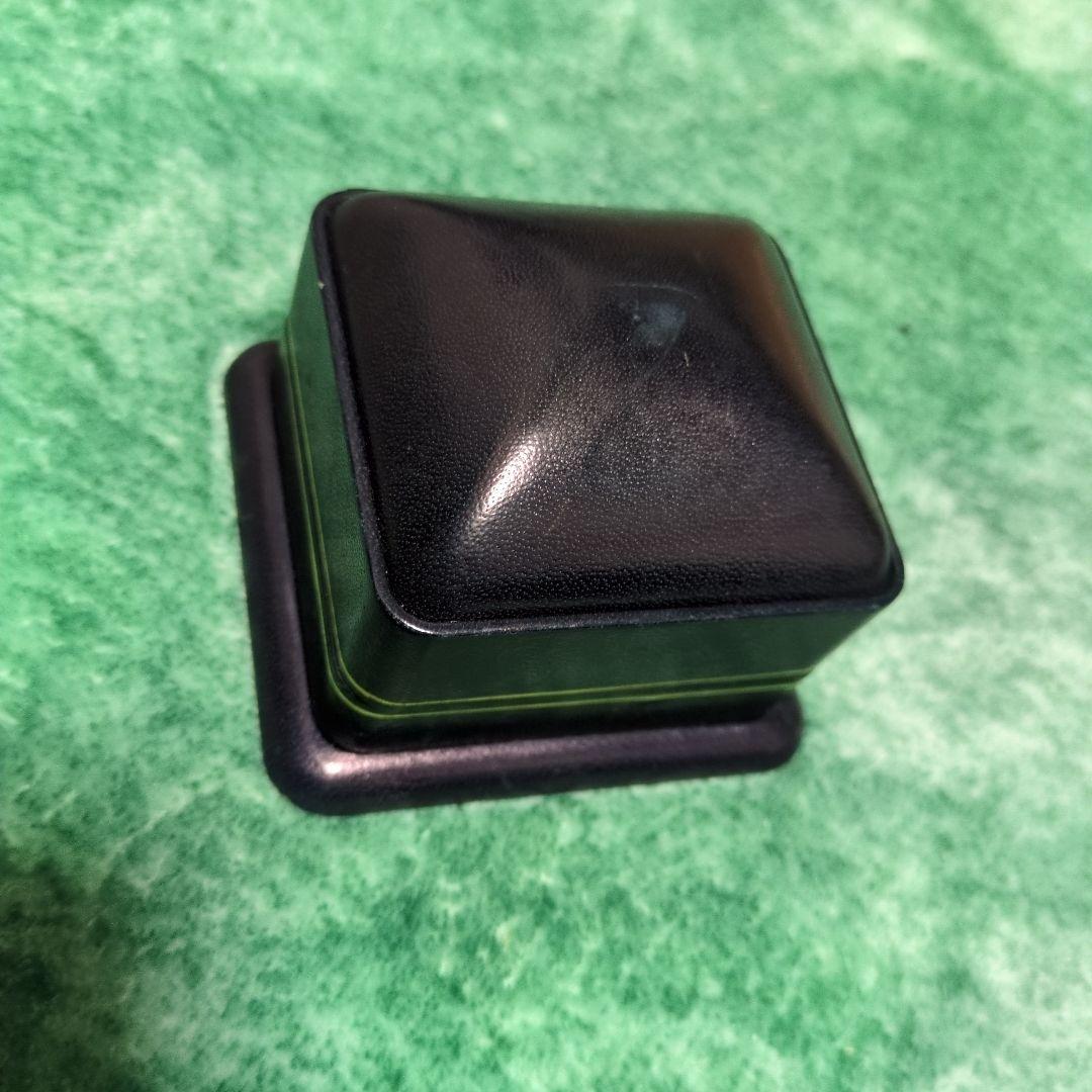 ダイヤモンド風リング 専用ケース付き　鑑定書付き