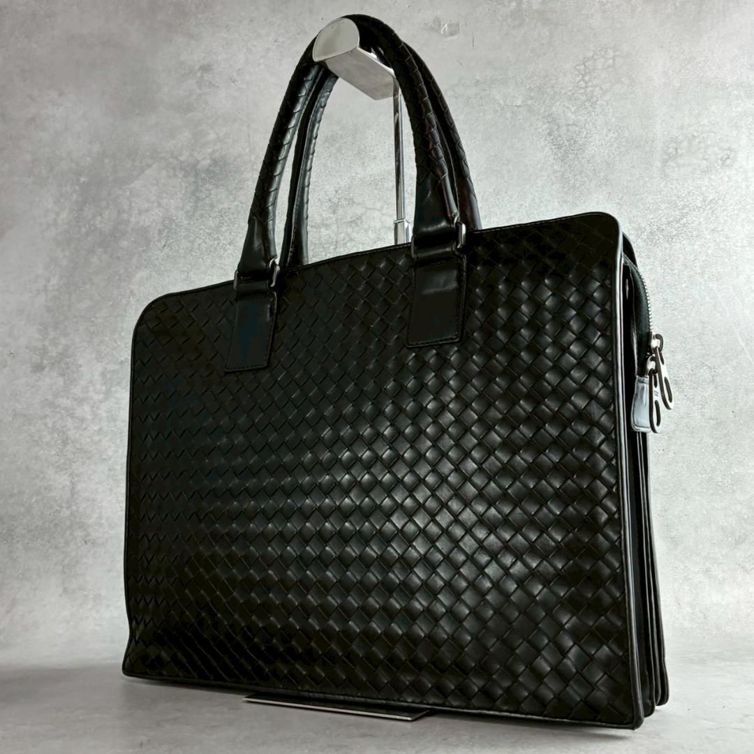 ボッテガヴェネタ ビジネスバッグ A4◎ イントレチャート 黒