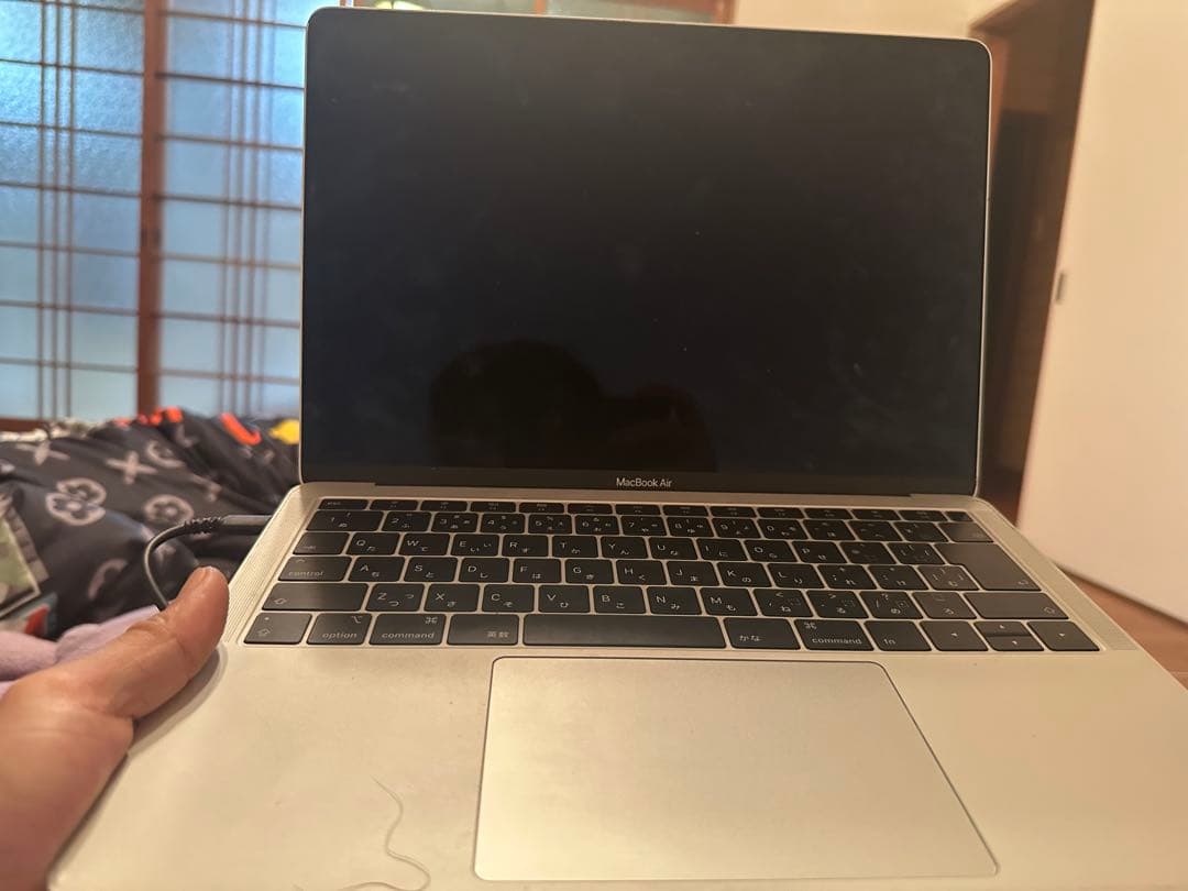 MacBook Air 2018 ジャンク