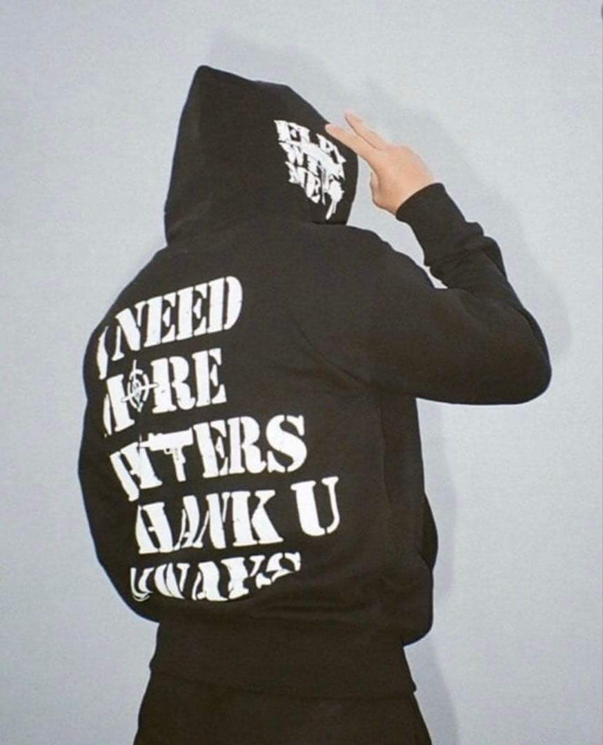 flex wit me フーディ