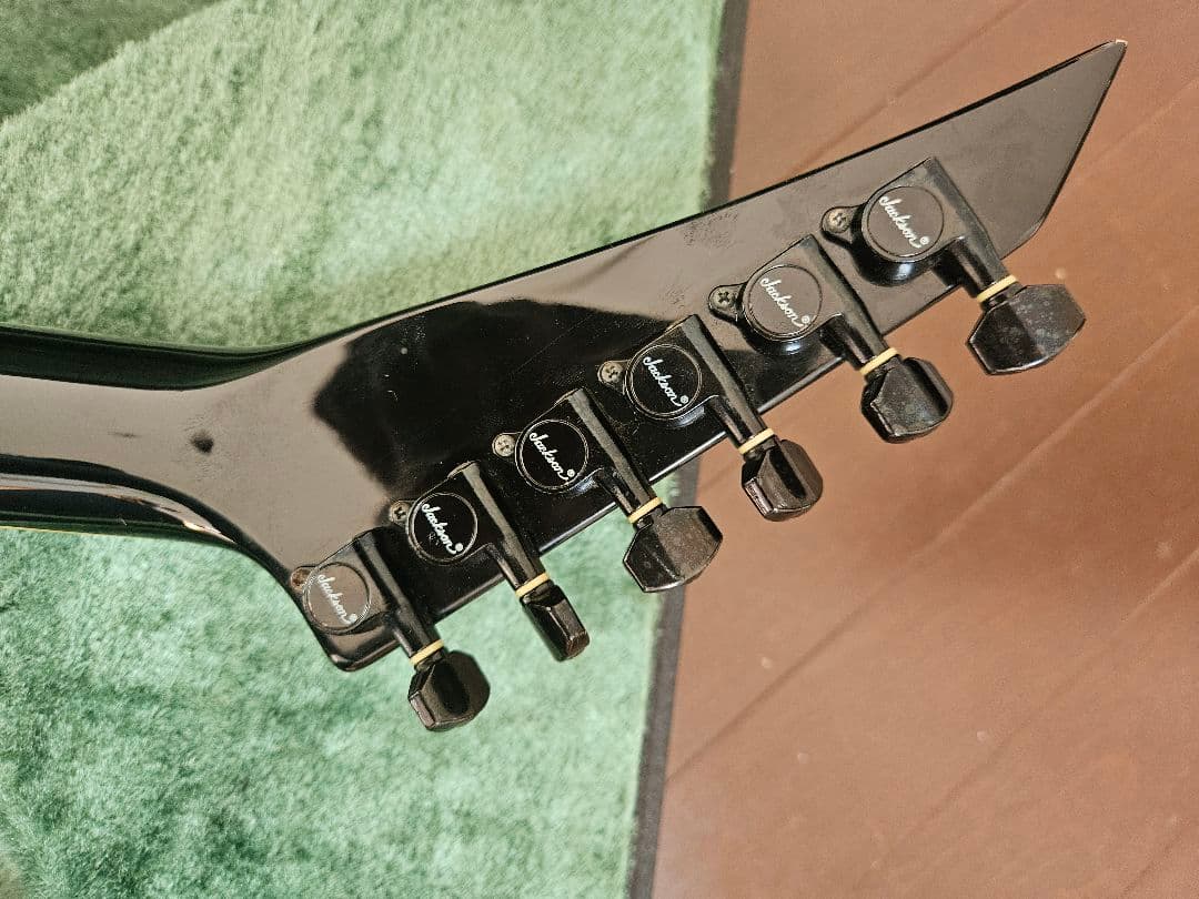 Jackson キングスブイ ハードケース付き