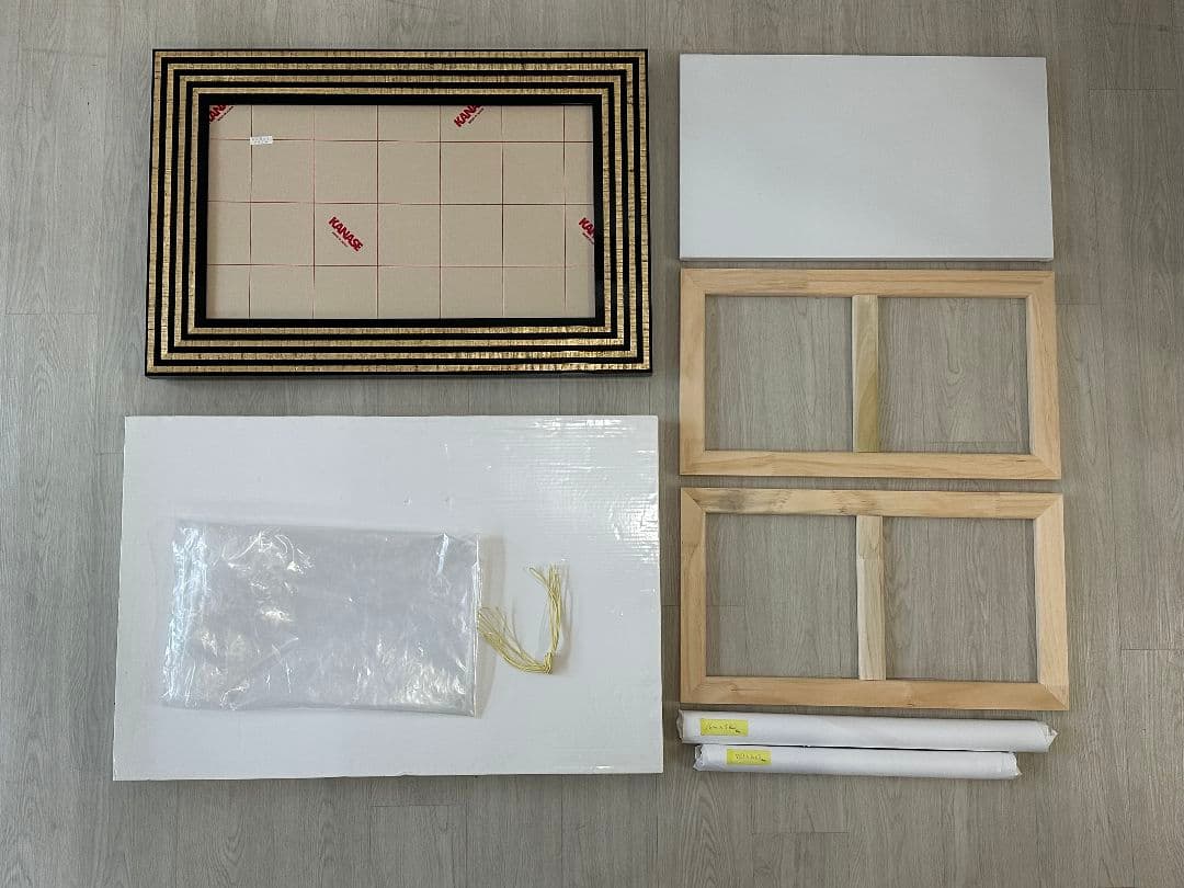 世界堂特注　額縁　キャンバス+木枠一式　大型　W783×H522×D42 　金