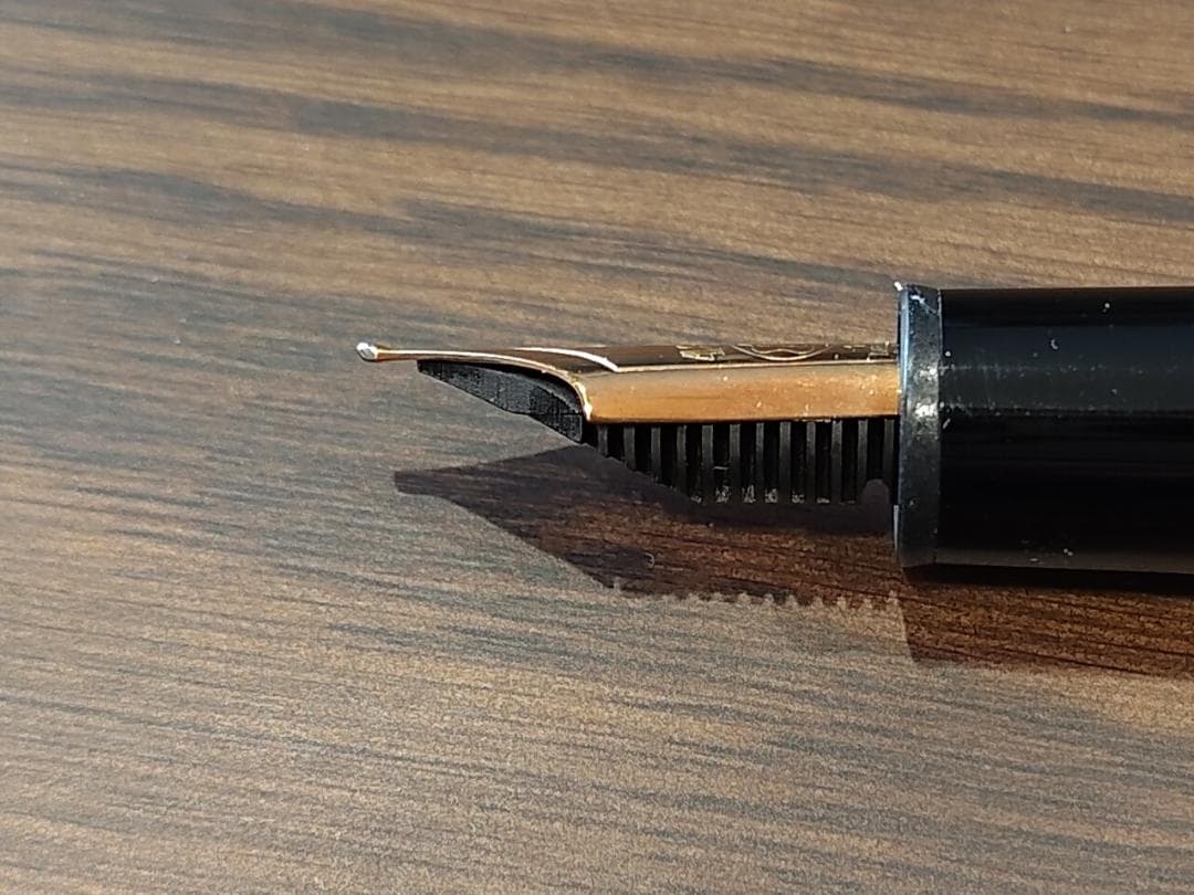 Montblanc 万年筆 Meisterstück No.146(14K)