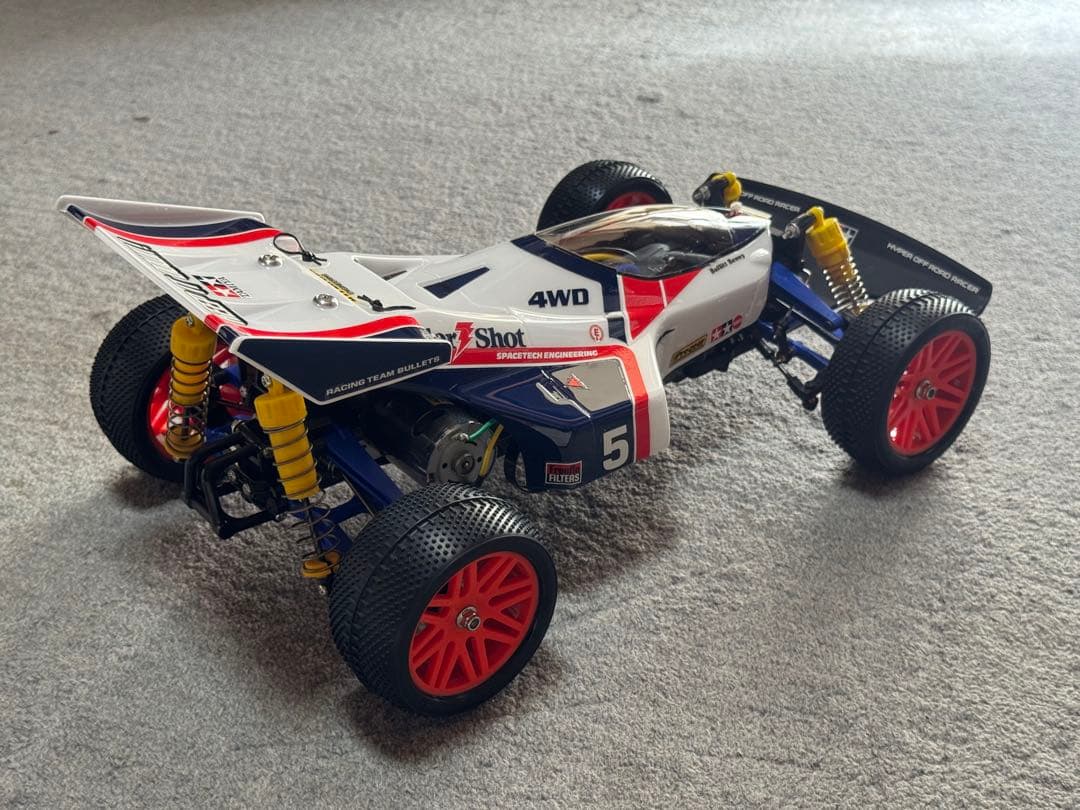 タミヤサンダーショットボディ&ウイング搭載セイントドラゴンシャーシ、メカ・OP付