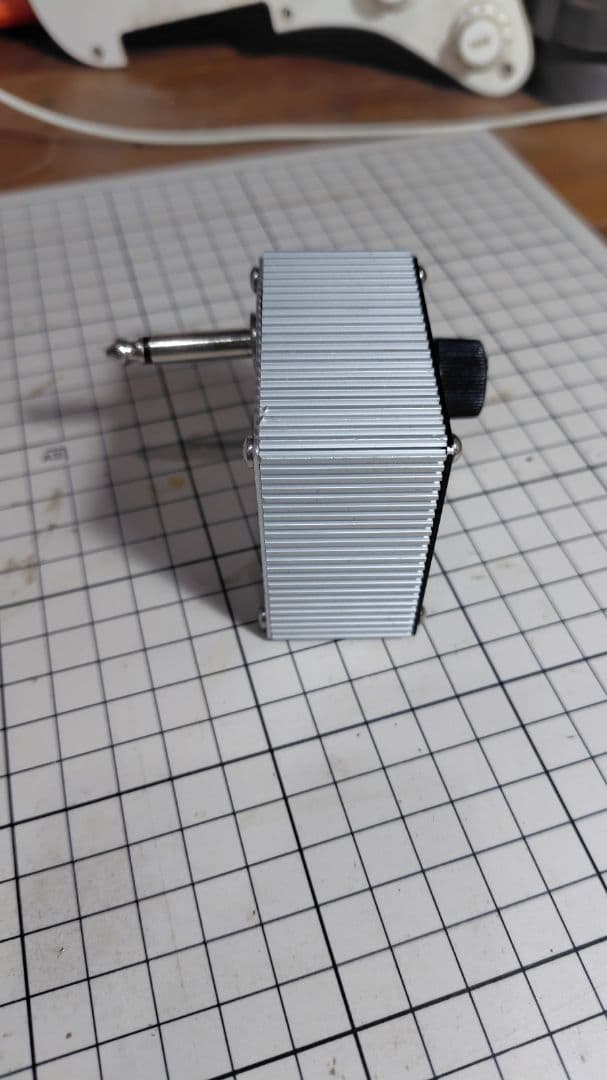 エフェクター　Dan Armstrong Black Reaper