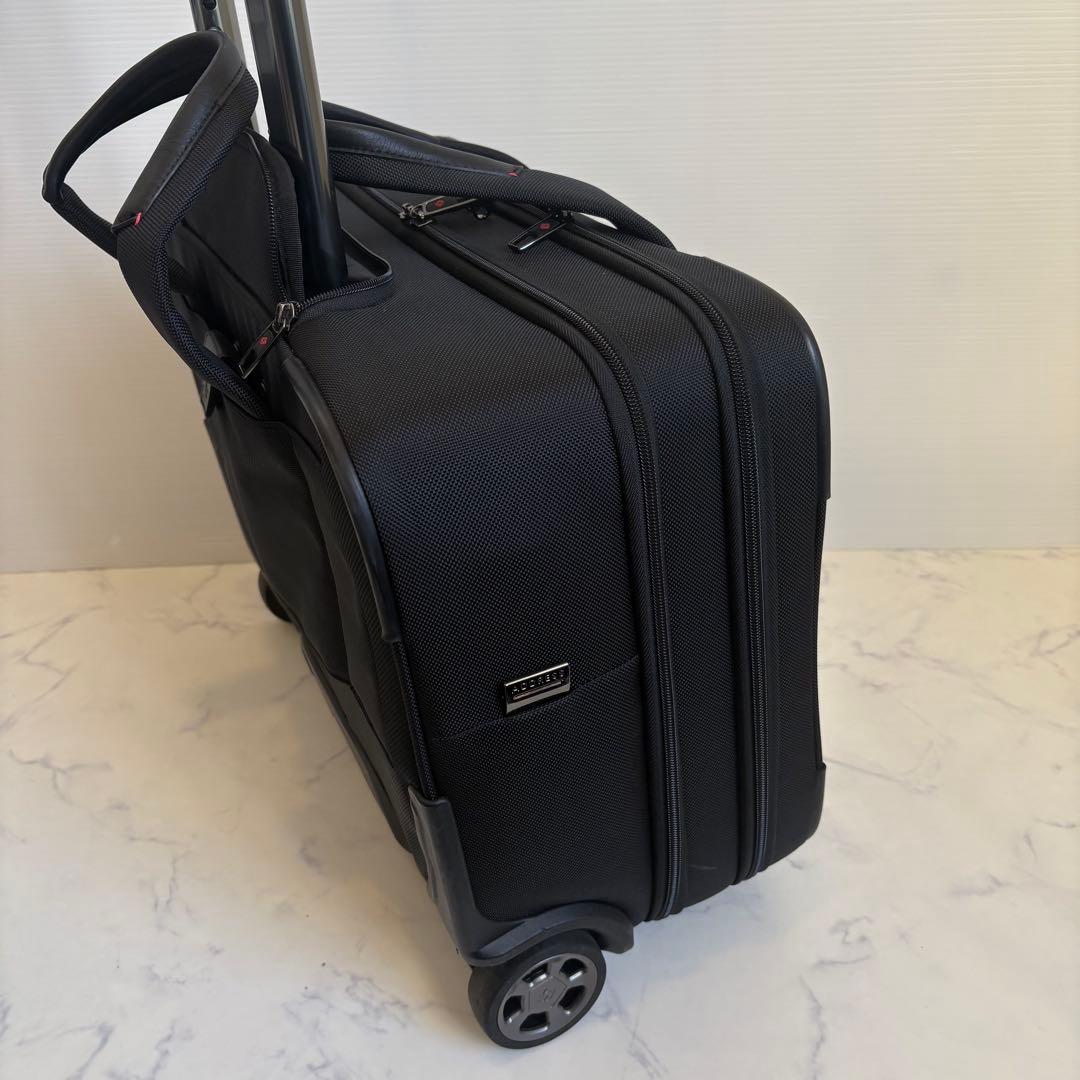 極美品 サムソナイト ビジネスキャリー「PRO-DLX4」機内持ち込 黒