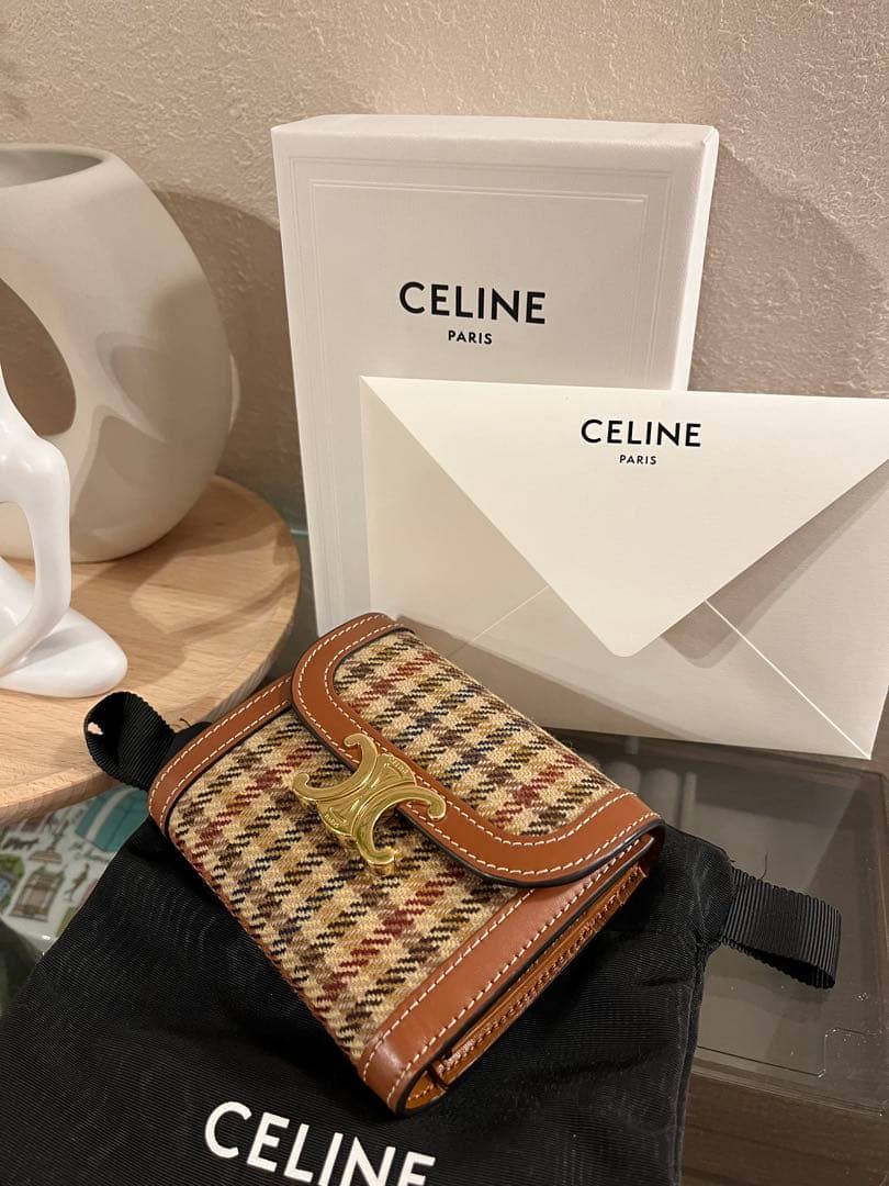 セリーヌ CELINE 三つ折り財布 ウォレット トリオンフ レザー/ツイード