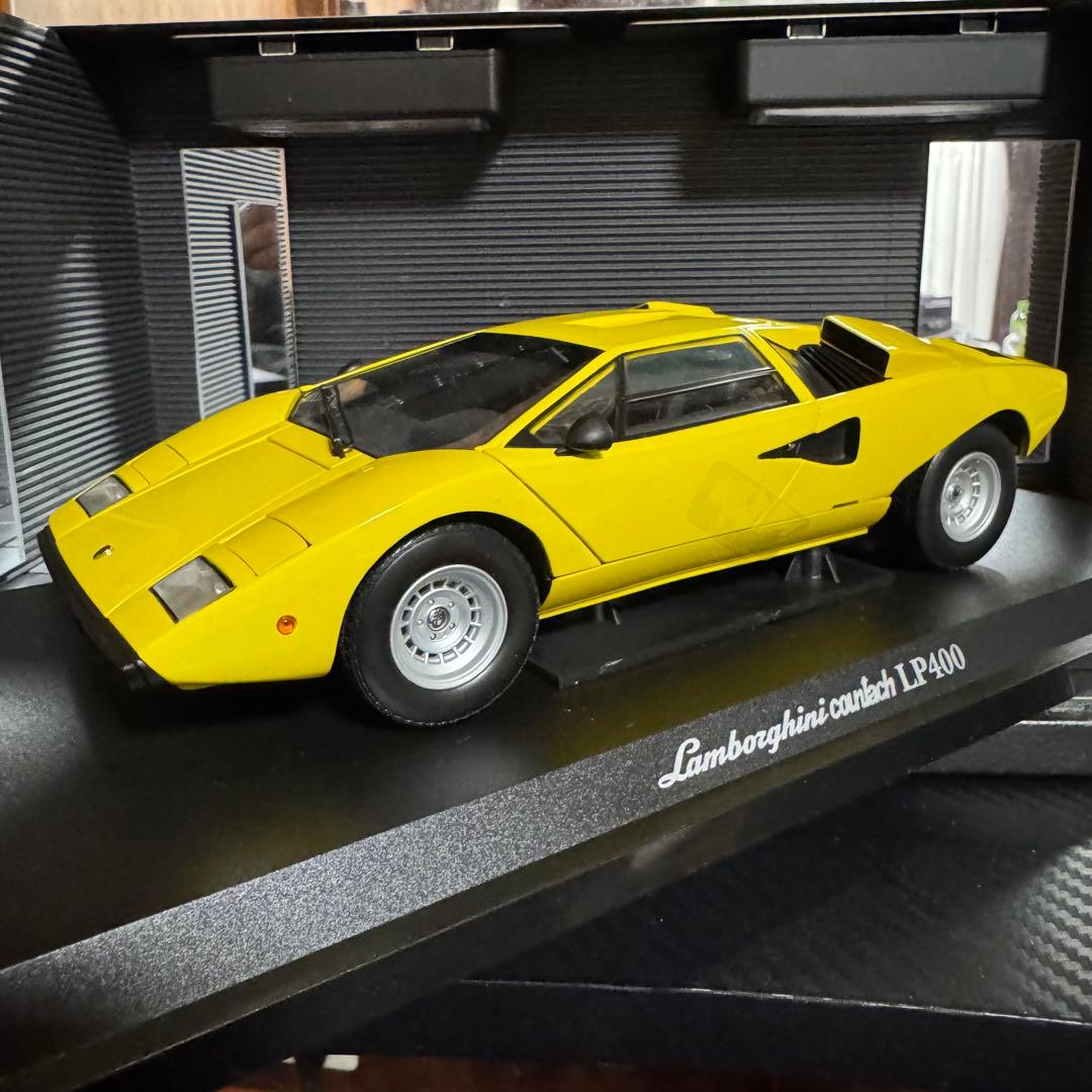 絶版未展示品 京商 1/18 ランボルギーニ カウンタック LP400 イエロー