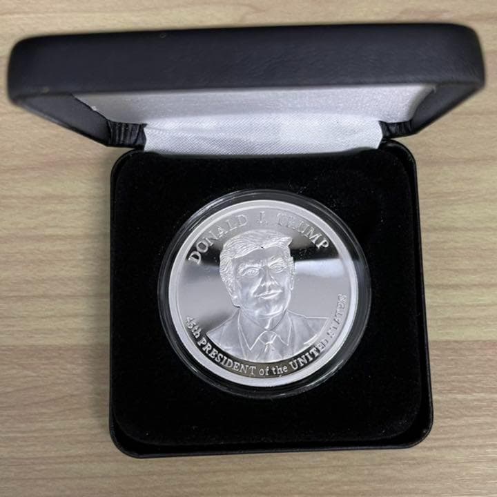 【新品】トランプ大統領 銀貨 ケース入り