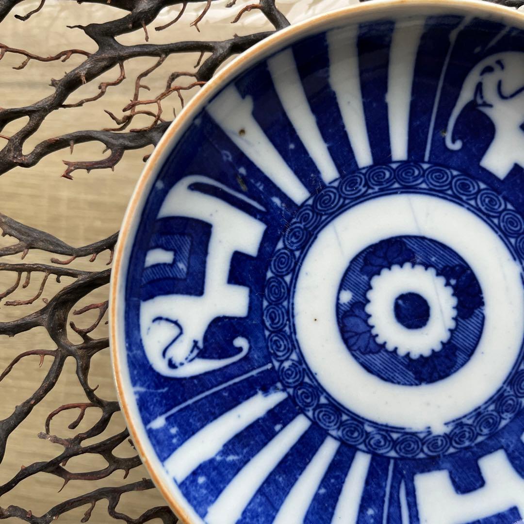 骨董　古伊万里　図変わり印判　人気図案　サーカス象　希少サイズ14〜センチ　１客