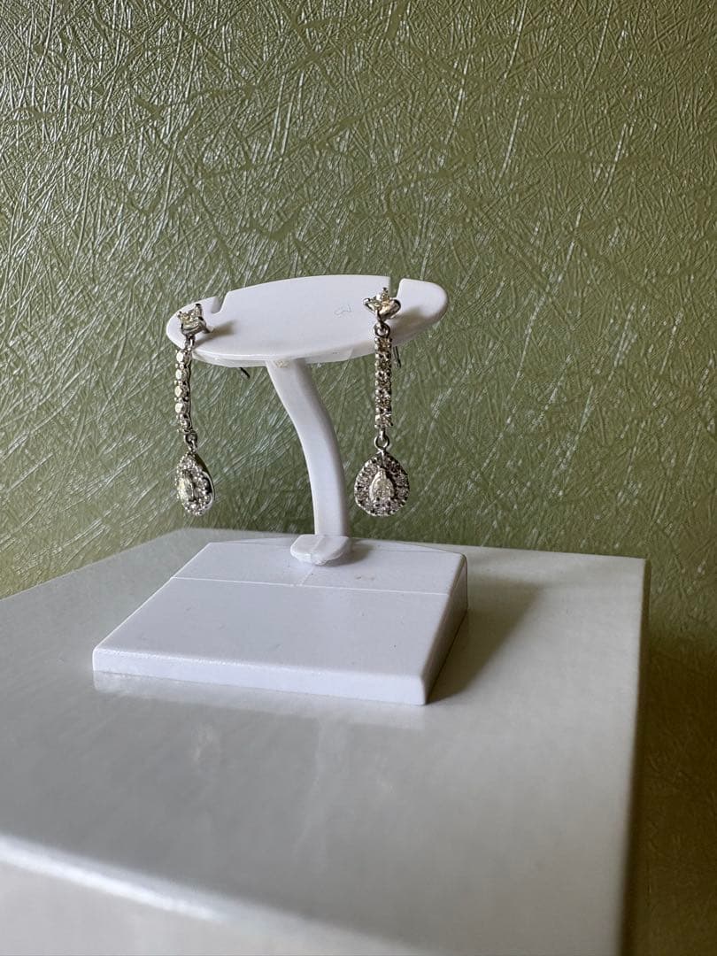 ダイヤモンド ピアス プラチナ