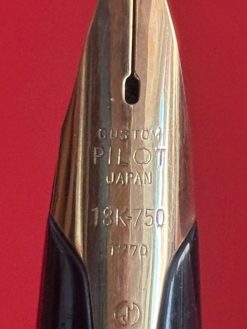 希少 美品 PILOTパイロット 万年筆 スターリングシルバー素材 家紋 18K